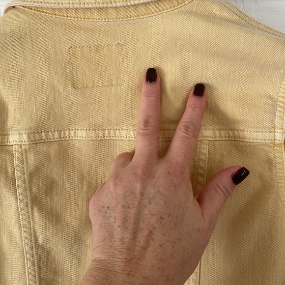 Old Navy Yellow Denim Jacket - Picture 4 of 5